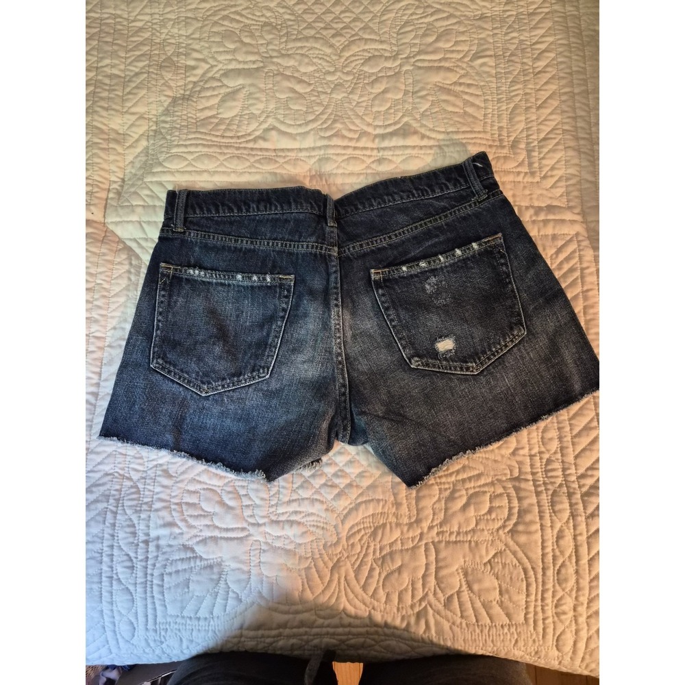 Gap 1969 Womens Denim Shorts Size 27 Medium Indigo Distressed Raw Hem Cutoffs - Picture 2 of 6